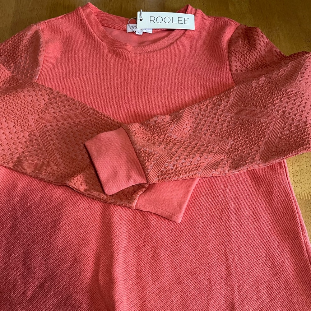 Roolee Women’s Orange Pull On Sweater Size Small - Picture 9 of 12